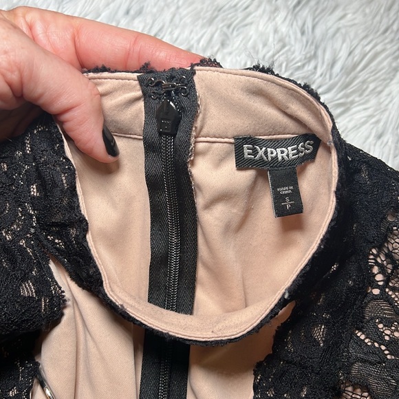 Express black lace top small - Picture 3 of 4